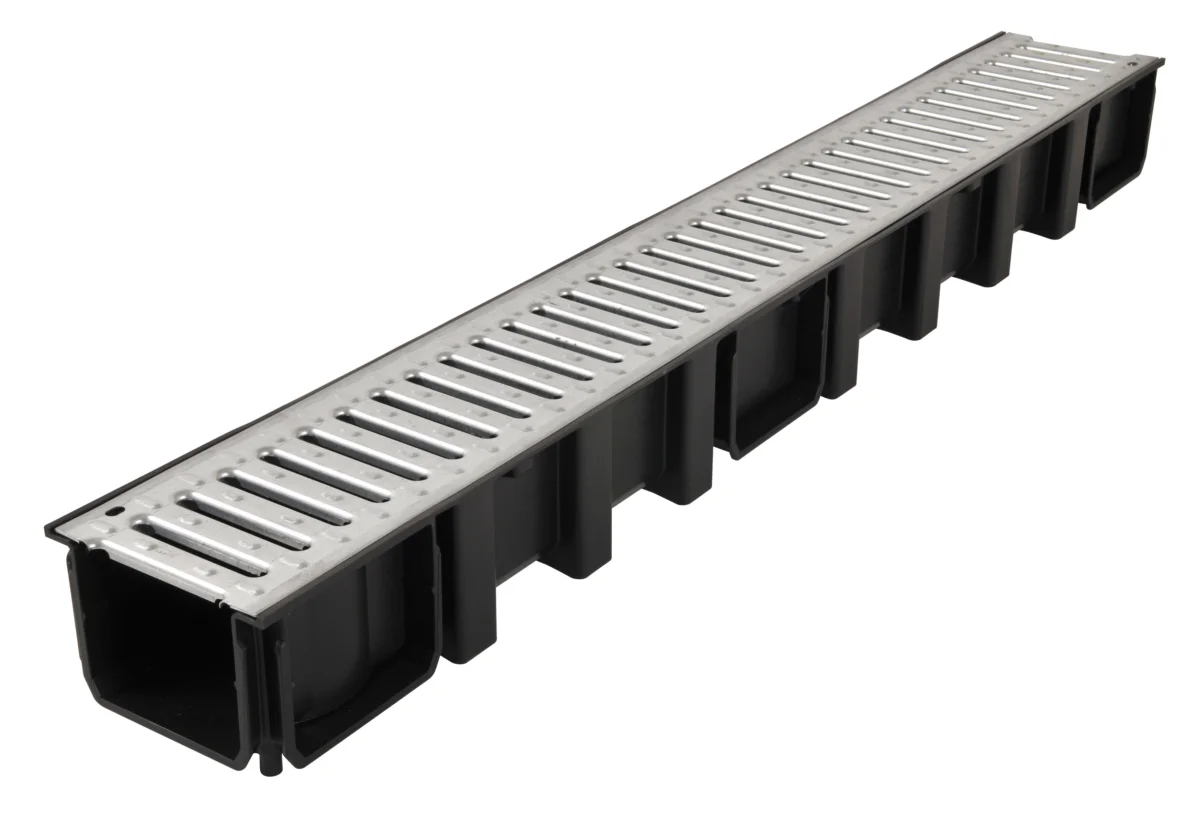 Caniveau longueur 1 m en PP noir avec feuillures acier galvanisé et avec 2 grilles composite - hauteur 0 - 130 mm