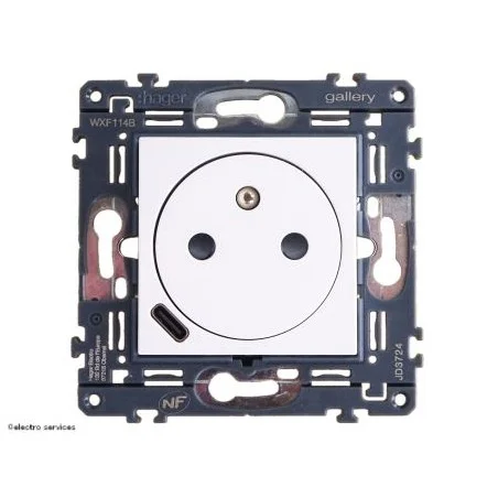 Prise de courant - 2P + T avec port USB-C